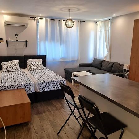 Studio Slavyanska Varna Buitenkant foto