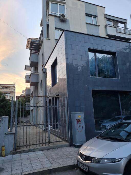Studio Slavyanska Varna Buitenkant foto